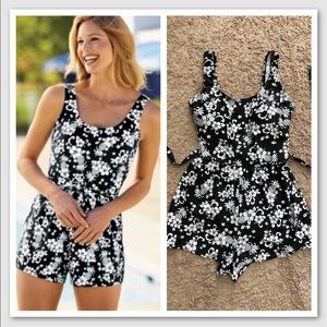 Print Boyleg SwimSuit Black/White Hibiscus Sz 12